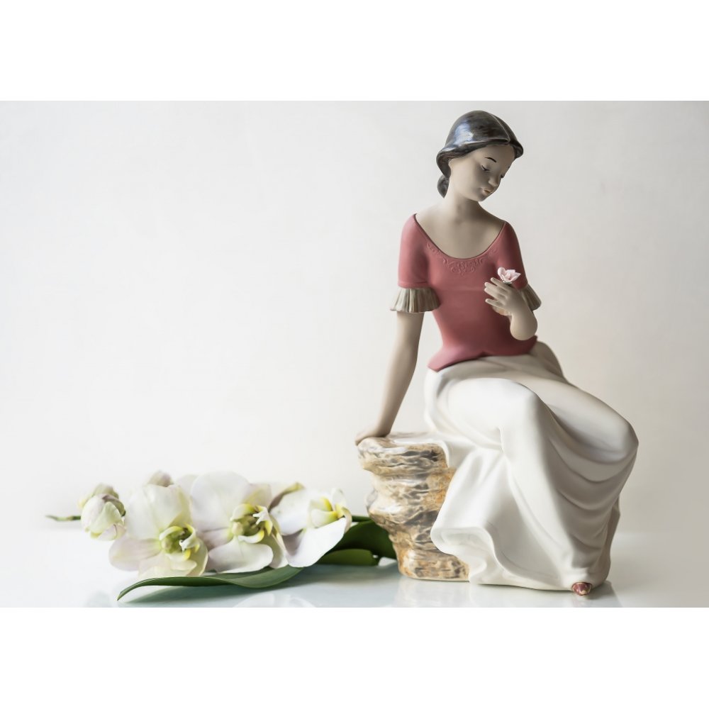 Statuette Nao &quot;Spring reflections&quot;