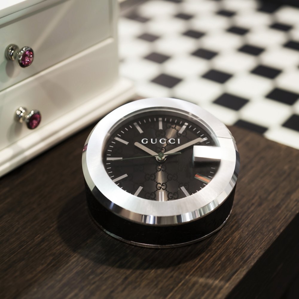Настільний годинник Gucci / YC21008