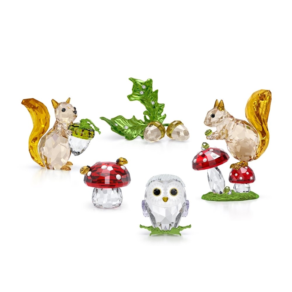 Figure Swarovski &quot;Squirrel with an acorn&quot;