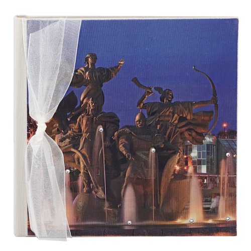Альбом Terra Traditions "Fountain statue" 10х15