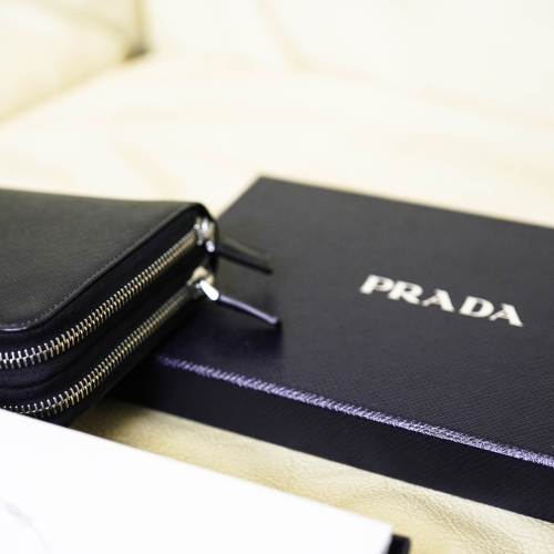 Leather organizer Prada